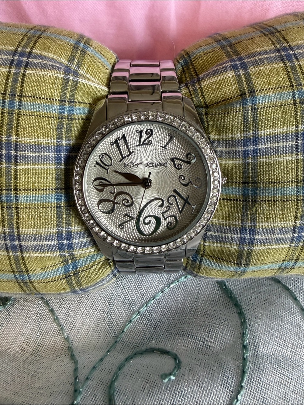 Betsey Johnson BJ4128 Crystal Bezel Watch